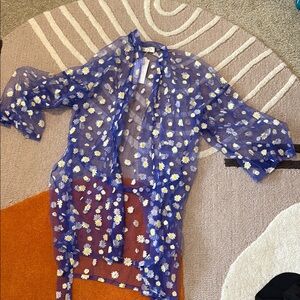 Sheer Daisy Robe 🌼